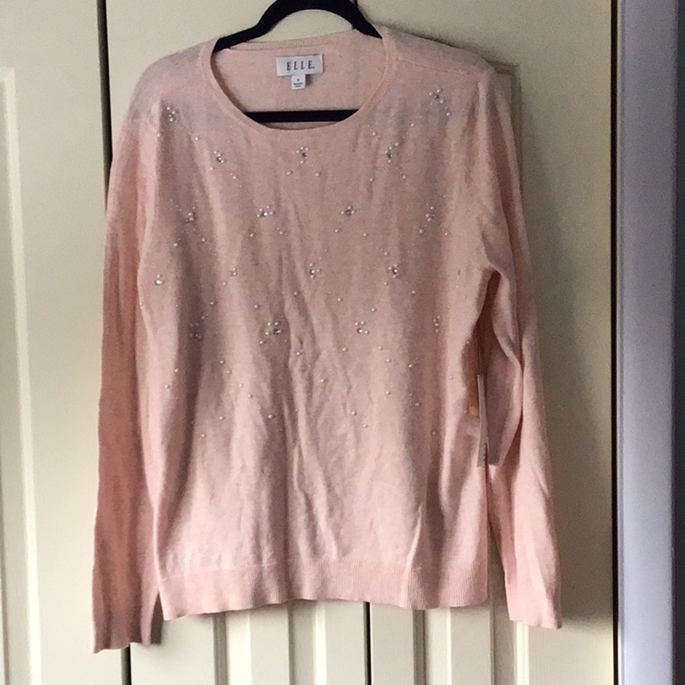 NWT Elle Pearl Embellished Soft Pink Sweater.